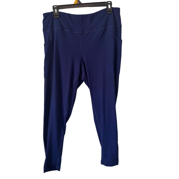 Crane Pants - Crane High-Rise Cropped Navy Blue Leggings
